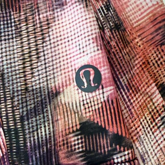 NWOT Lululemon Spring Break Away Sun Dazed Gym Shorts Women's Size 2 - Picture 8 of 14